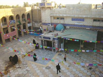 نمای مسجد براثا